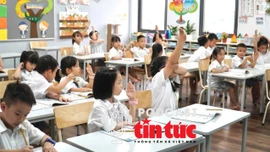 Nhịp sống học đường: Giúp học sinh lớp 1 tập trung 