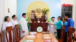Phát huy giá trị 'Không gian văn hóa Hồ Chí Minh' ở các cơ sở tôn giáo