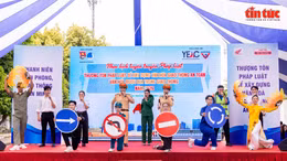 Sôi động Ngày hội Thanh niên với văn hóa giao thông