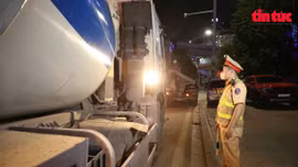 Hà Nội xử phạt nghiêm xe tải, xe bồn che biển số, độ đèn siêu sáng