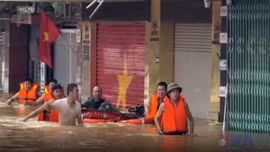 Nhiều xã, phường ở Thái Nguyên vẫn bị ngập sâu và cô lập