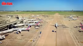 American Airlines dỡ bỏ lệnh ngừng bay sau sự cố kỹ thuật không xác định