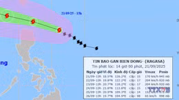 Bão Ragasa mạnh lên, hướng vào biển Đông