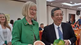 Trái bưởi Việt Nam chính thức được 'cấp visa' sang thị trường Australia