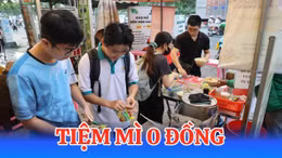 Tiệm mì gói 0 đồng - một góc Sài Gòn ấm lòng người xa xứ