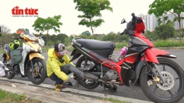 Tiệm sửa xe 0 đồng và hành trình giúp người không ngừng nghỉ