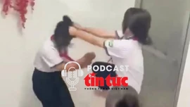 Giải mã cùng luật sư: Ngăn bạo lực học đường: Chế tài phạt chỉ là phần 'ngọn'?