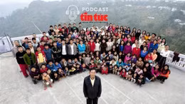 Góc lạ thế giới: 'Siêu gia đình' với 38 bà vợ, 125 con cháu cùng chung sống