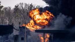 Podcast: Xung đột Nga-Ukraine: Liên tiếp xảy ra các vụ tấn công vào Crimea