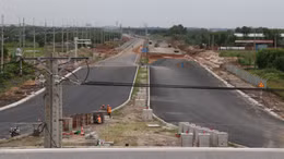 Hiện thực hóa xây dựng 3.000 km đường cao tốc vào năm 2025