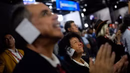 Tai phải băng bó - xu hướng mới tại Đại hội toàn quốc đảng Cộng hòa