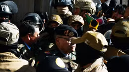 Toàn cảnh cuộc đảo chính bất thành tại Bolivia