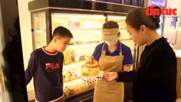 Bánh tài lộc hút khách ngày vía Thần Tài