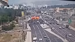 Vụ nổ lớn sau khi hệ thống đánh chặn của Israel bắn trượt UAV của Hezbollah