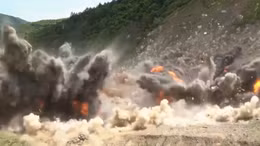 Mỹ - Hàn Quốc tập trận ném bom thông minh phá hầm ngầm trên bán đảo Triều Tiên