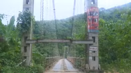 Những cây cầu treo xuống cấp ở vùng cao Thanh Hóa