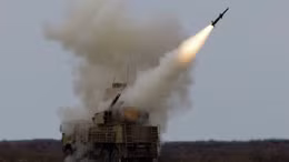 Nga bắn rơi hàng loạt mục tiêu tấn công căn cứ ở Syria
