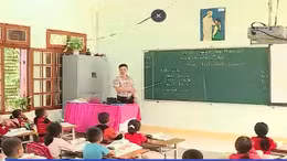 Không gây quá tải cho học sinh khi dạy học ngoại ngữ