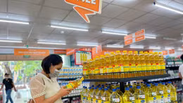 Doanh nghiệp bán lẻ nỗ lực bình ổn trong ‘bão giá’