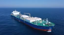 Trung Quốc ra mắt tàu nuôi thủy sản thông minh đầu tiên trên thế giới