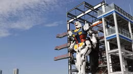 Nhật Bản ra mắt robot khổng lồ