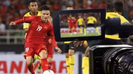 Quốc tế ca ngợi chiến thắng của đội tuyển Việt Nam