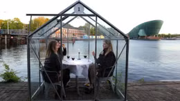 Trải nghiệm ăn hàng trong nhà kính ở Amsterdam