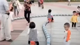 Ngộ nghĩnh đoàn tàu hỏa làm từ vỏ hộp sữa bột