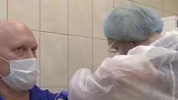 Nga tiêm vaccine ngừa COVID-19 cho các phi hành gia