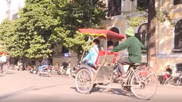 Hà Nội dừng cấp biển số cho xe xích lô