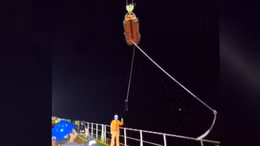 Cứu thuyền viên nước ngoài gặp nạn trên biển