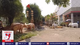 Độc đáo linh vật đường hoa Nguyễn Huệ tết Tân Sửu 2021