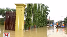 Nước rút chậm, hàng ngàn nhà dân tại Nghệ An vẫn bị ngập