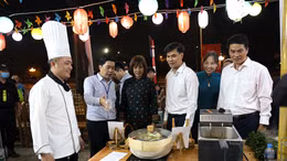Thưởng thức tinh hoa ẩm thực tại 'Lễ hội Ẩm thực và Du lịch làng nghề Hà Nội 2022'