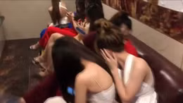 Thành phố Hồ Chí Minh phát hiện gần 90 dân chơi ma túy trong quán karaoke