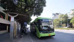 Trải nghiệm tiện nghi khi sử dụng xe buýt điện VinBus tại Hà Nội
