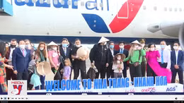 Trong 15 ngày, hơn 112.000 người nước ngoài xin visa vào Việt Nam