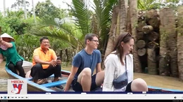 ‘Cháy’ hướng dẫn viên, nhân viên phục vụ du lịch