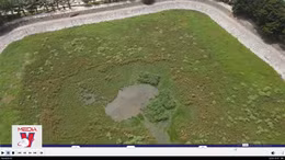 Nhiều ao, hồ ở Hà Nội cạn trơ đáy