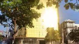 Kiểm tra 2 công trình dát vàng