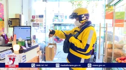 Câu chuyện phòng dịch của các shipper