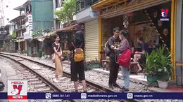 Linh hoạt 'Phố cà phê đường tàu' để phát triển du lịch