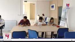 Giao dịch nhà đất qua sàn chỉ làm đội thêm giá