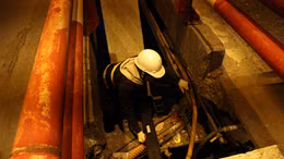 Xuyên đêm kiểm định hiện trạng cầu Chương Dương, Hà Nội