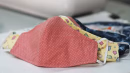 Khẩu trang vải ngăn COVID-19 tốt hơn