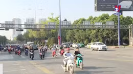 Phí đậu ô tô lề đường ở TP.HCM có thể tăng tới 1.100%