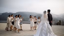 Hàn Quốc mở đường dây nóng bảo vệ các cô dâu ngoại quốc