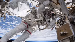 NASA lắp đặt 'bến đỗ' cho tàu vũ trụ thương mại trên ISS