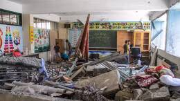 Khoảng 90% tổng số trường học ở Dải Gaza bị phá huỷ