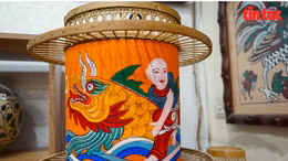 Màu dân tộc bừng sáng trong nhịp sống hiện đại